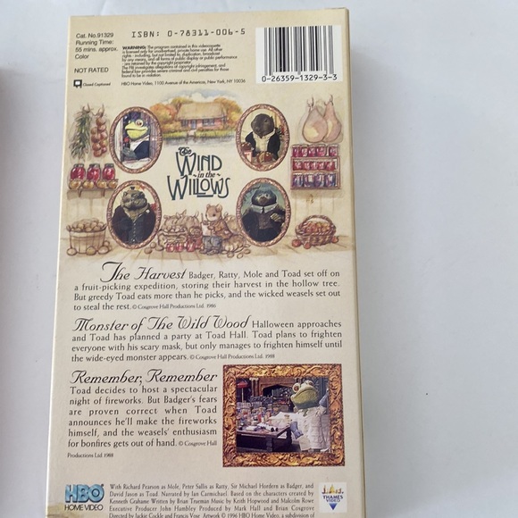 Wind in the willows Four Seasons. Preowned 4 vhs great HBO children’s movies - Picture 8 of 10